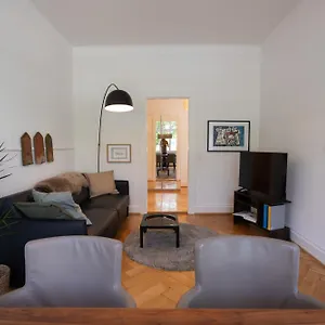 Charmante Altbauwohnung Am Rhein Apartment Basel
